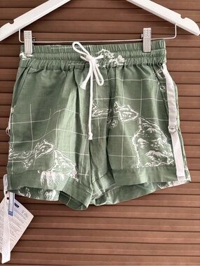 Olive Grid Print Drawstring Shorts by Paradised